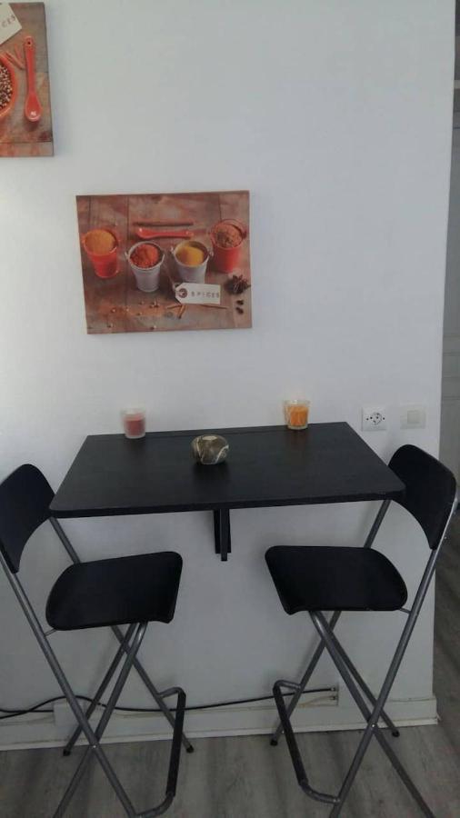 Cosy Appartement 2 Pieces 15Min Du Centre De Paris Clichy Zewnętrze zdjęcie